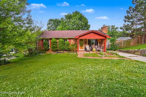 7517 Manslick Rd, Louisville, KY 40214