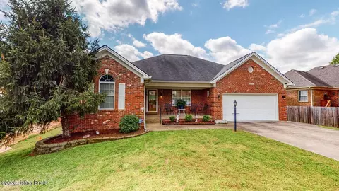 4205 Wine Cellar Ct, Louisville, KY 40272