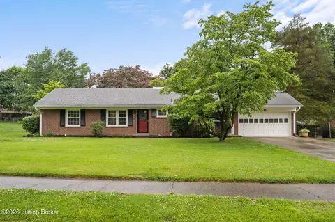 32 Narwood Dr, Jeffersontown, KY 40299