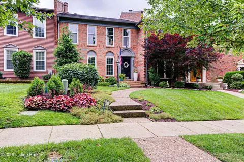 9530 Wessex Pl, Louisville, KY 40222