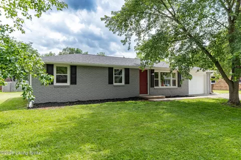 123 N Sycamore Dr, Hanover, IN 47243