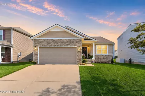 5021 Tealwood Dr, Shelbyville, KY 40065