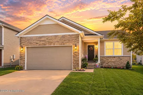 5021 Tealwood Dr, Shelbyville, KY 40065