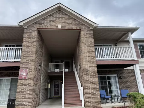 7801 Alfred Schlatter Dr #6, Louisville, KY 40214