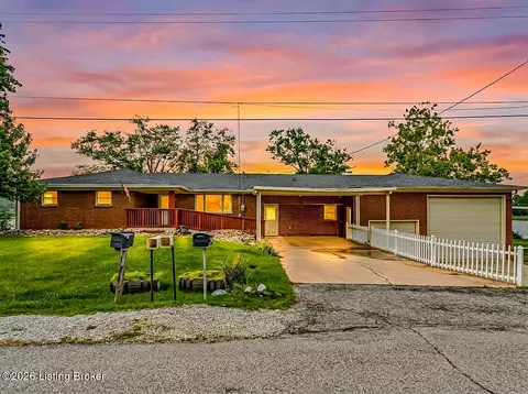 1712 Bass Cir, La Grange, KY 40031