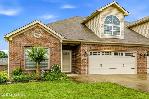 121 Twin Brook Ct, Shelbyville, KY 40065
