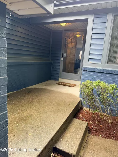307 Fairmeade Rd, Louisville, KY 40207