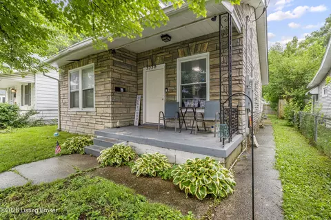 3538 Kahlert Ave, Louisville, KY 40215