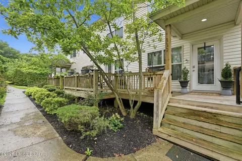 339 Kenilworth Rd, Louisville, KY 40206