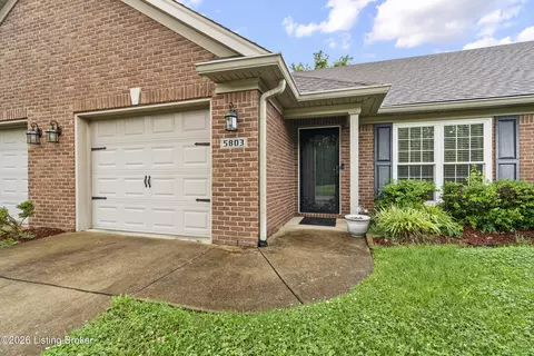 5803 Shepherd Crossing Dr, Louisville, KY 40219