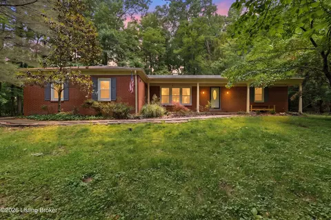 8000 Manslick Rd, Louisville, KY 40214