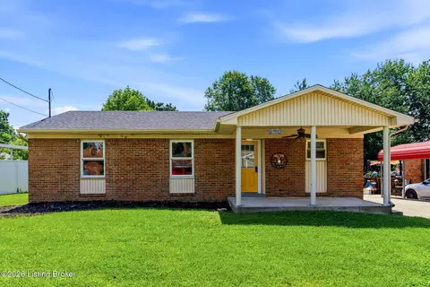 290 N Steedland Dr, Louisville, KY 40229