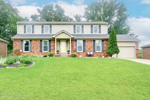 12114 Cloverdale Dr, Goshen, KY 40026