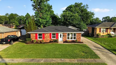 112 Daryl Ct, Louisville, KY 40214