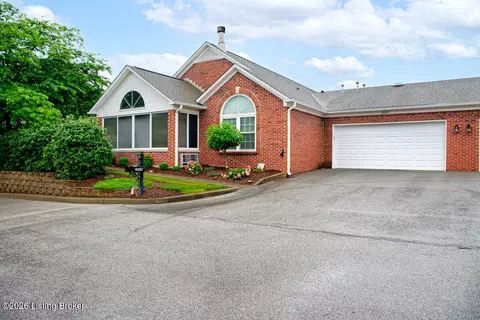 12205 Big Bear Pl, Jeffersontown, KY 40299