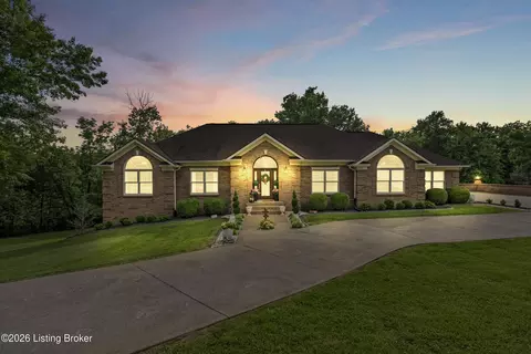 311 Creekwood Dr, Bardstown, KY 40004