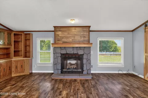 957 Cane Run Rd, Springfield, KY 40069 photo 6