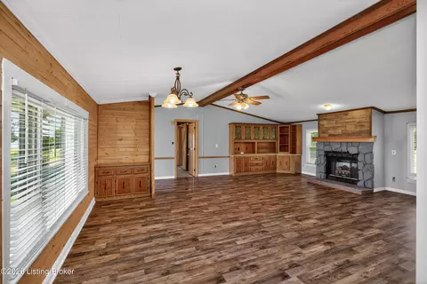 957 Cane Run Rd, Springfield, KY 40069 photo 7