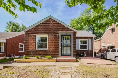 3316 Algonquin Pkwy, Louisville, KY 40211