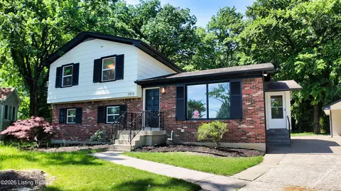 3816 Glenwillow Way, Louisville, KY 40299