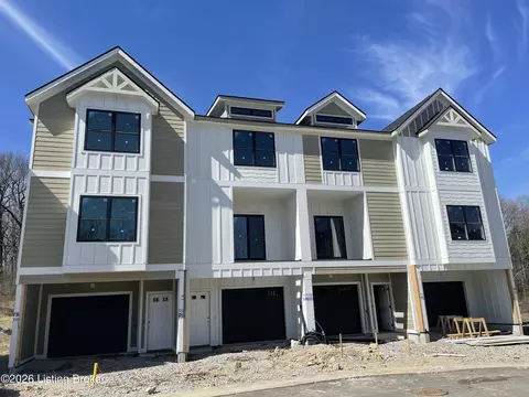 7306 Park Vue Dr, Crestwood, KY 40014