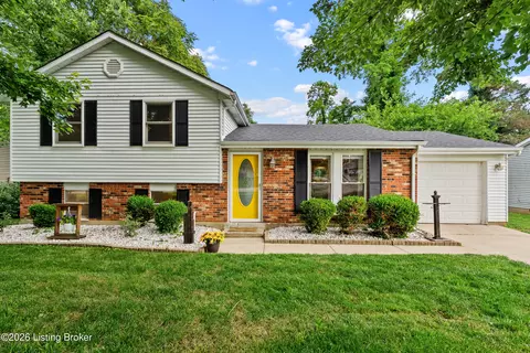 4934 Winding Spring Cir, Louisville, KY 40245