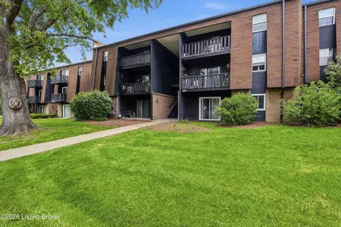 3503 Lodge Ln #306, Louisville, KY 40218