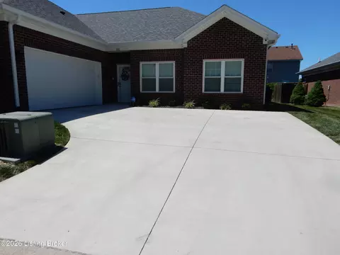 211 Bullitt Creek Dr # 15, Shepherdsville, KY 40165