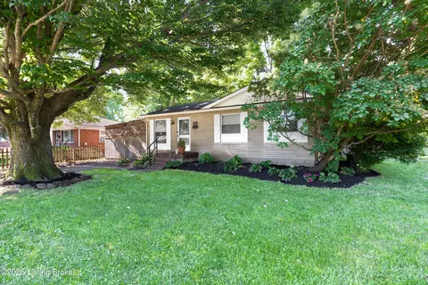 4104 Kurtz Ave, Louisville, KY 40229