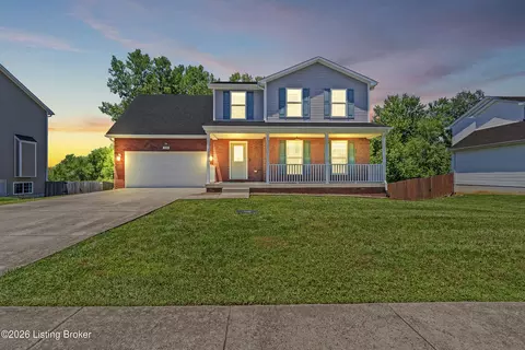 200 Huckaberry St, Elizabethtown, KY 42701