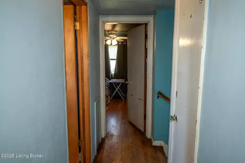 Entry Way - 45 Howard St, Austin, IN 47102 photo 3 of 6