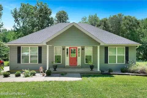 7840 Whipperwill Rd, Louisville, KY 40214