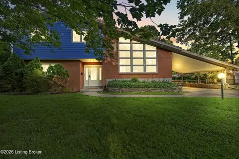 1608 Dunbarton Wynde, Louisville, KY 40205