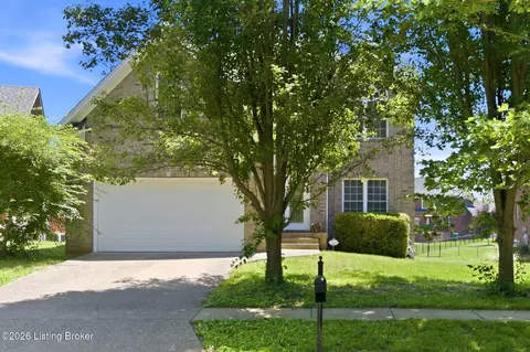 11043 Radleigh Ln, Louisville, KY 40291