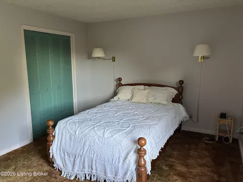 Bedroom - 6802 Port Royal Rd, Turners Station, KY 40075 photo 3 of 4