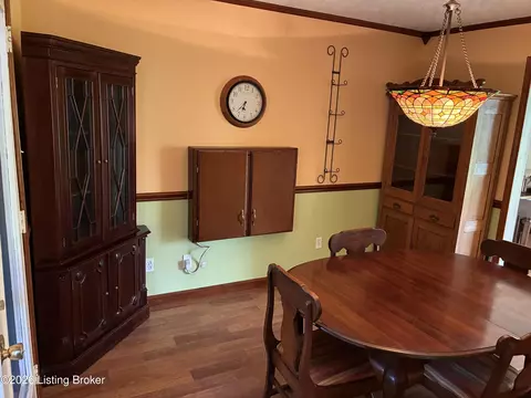 Dining - 6802 Port Royal Rd, Turners Station, KY 40075 photo 3 of 4