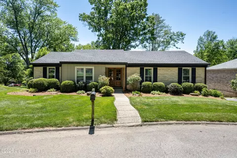 13312 Trappers Xing, Goshen, KY 40026