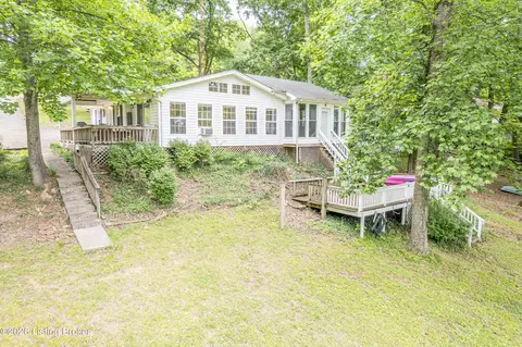 524 Pine Ridge Ln, Hardinsburg, KY 40143