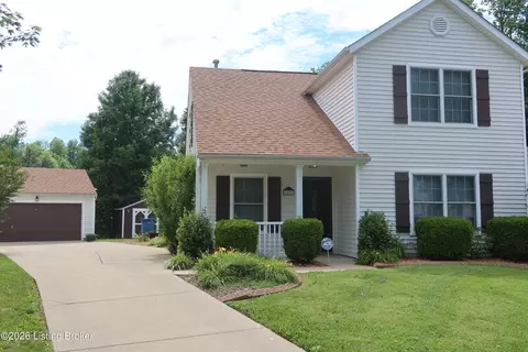 6527 Hunters Chase Ln, Louisville, KY 40258