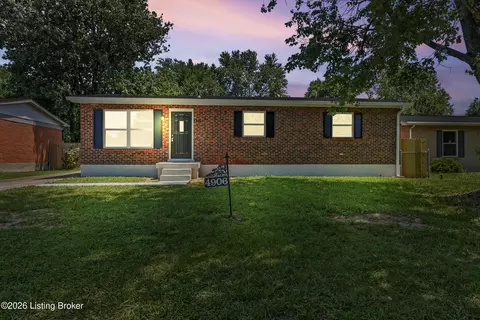 4906 Poitier Ct, Louisville, KY 40218