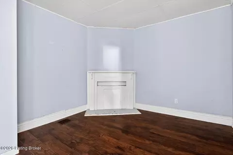 502 Denmark St, Louisville, KY 40215