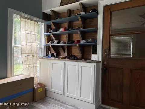 Entry Way - 75 Broadway St, Chaplin, KY 40012 photo 2 of 2