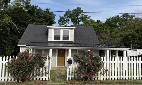 75 Broadway St, Chaplin, KY 40012