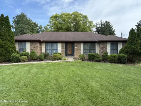 2502 Holly Ln, La Grange, KY 40031