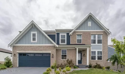 15803 Stonehouse Ct, Louisville, KY 40245