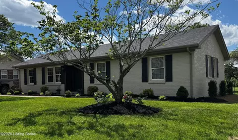 714 Westland Dr, Lebanon, KY 40033