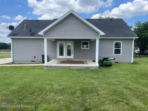 Exterior - 210 Spencer Hamilton Rd, Loretto, KY 40037 photo 2 of 2