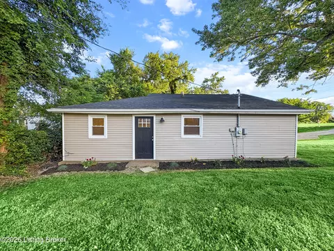 56 Old Tunnell Mill Rd, Chaplin, KY 40012