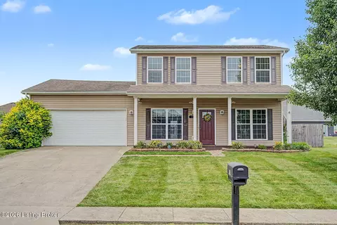 17 Quail Hollow Dr, Eminence, KY 40019