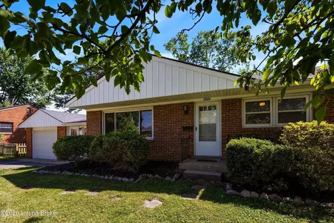 3209 Norma Ln, Louisville, KY 40220